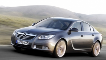 Recenzie Opel Insignia (2008)